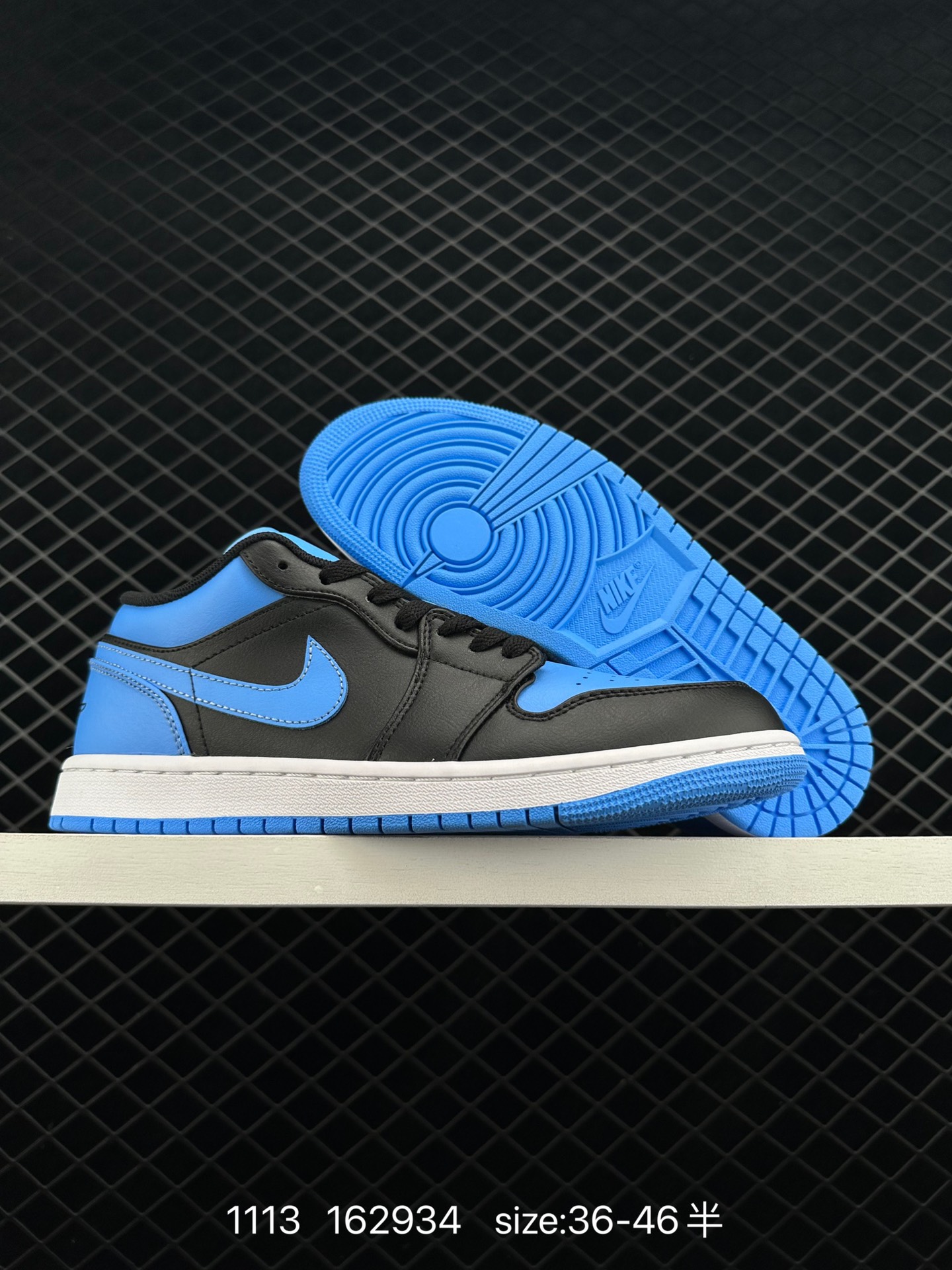 Air Jordan 1 Low “Light Smoke Grey”